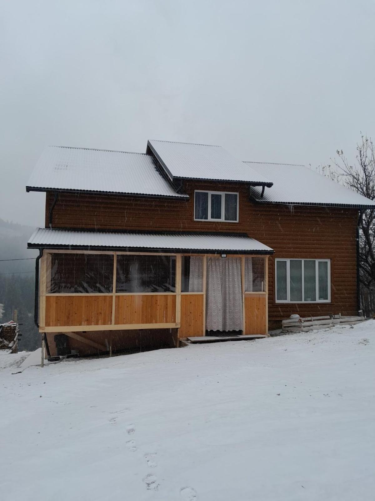 Затишні Карпати)) Lejlighed Verkhovyna Eksteriør billede